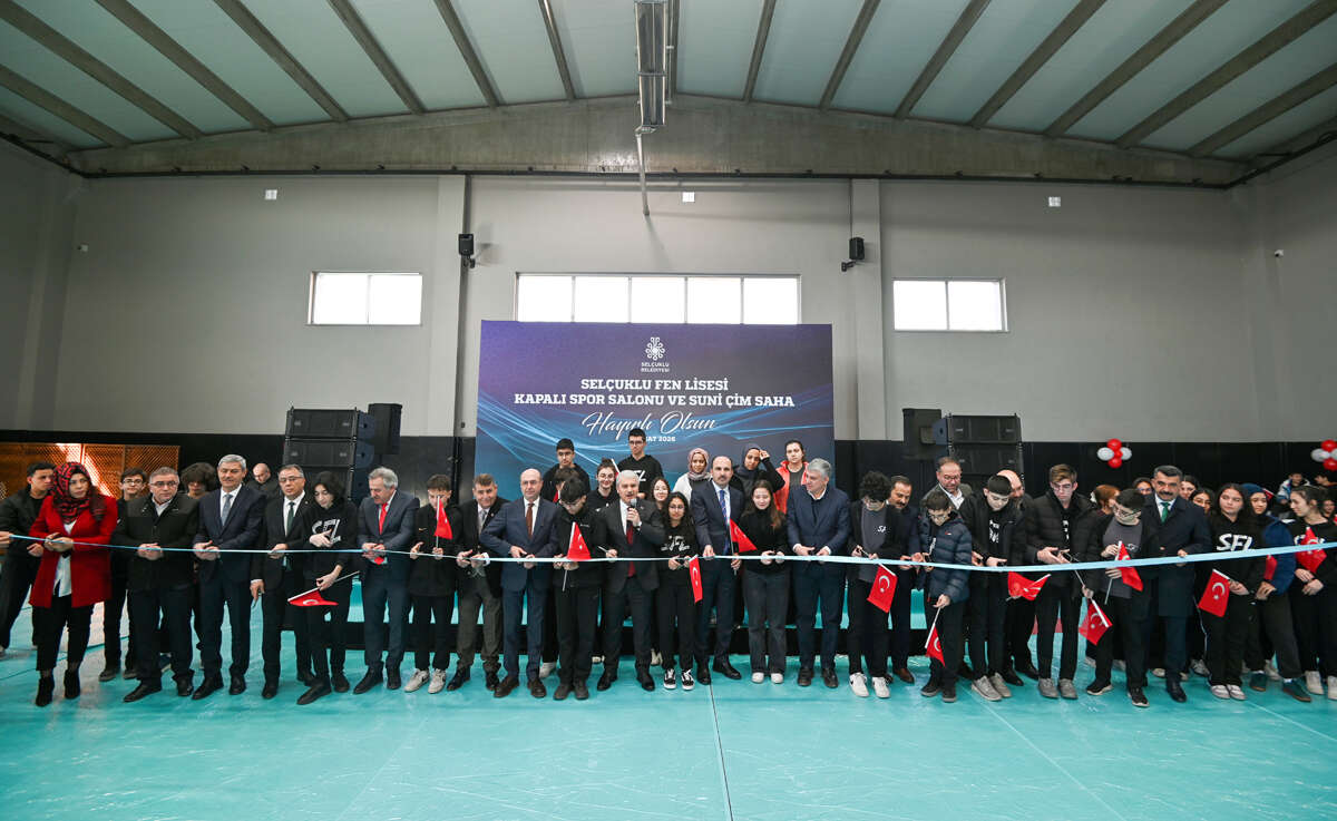 Selçuklu Fen Lisesi öğrencilerine 67 milyonluk spor yatırımı 11